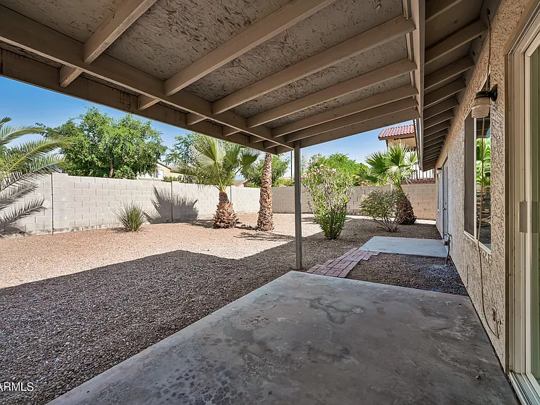 313 S Ocean Dr — Photo 21