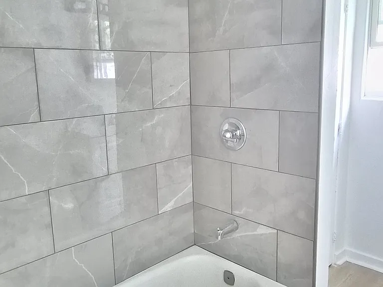 1025 Kenneth Ave #2 — Photo 8