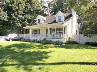 166 Hampton Ave, Mastic, NY 11950