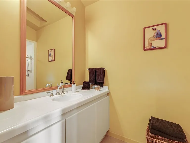 38 Asoleado Dr — Photo 29