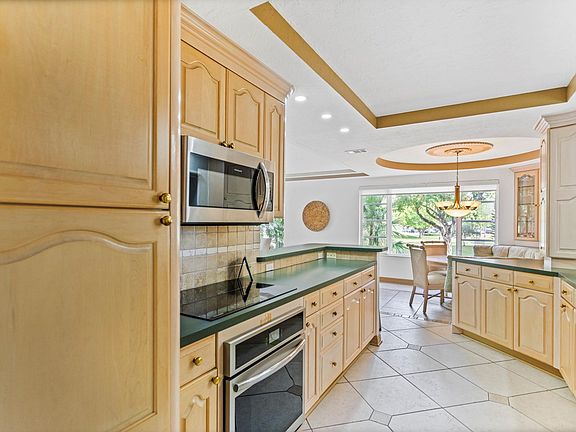 5th image of 6060 S Falls Circle Drive #207