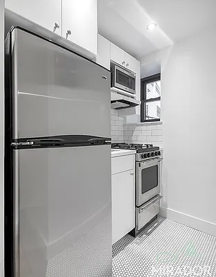 Rented by Mirador Real Estate | media 6