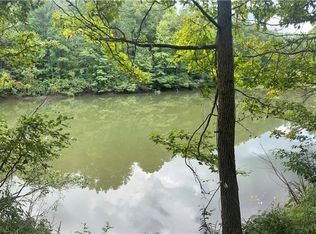 308 Old Whitestone Rd E, Talking Rock, GA 30175