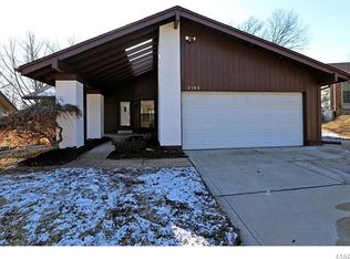 2165 Cherrycove Ct, Maryland Heights, MO