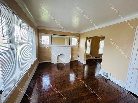 3rd image of 14808 Marlowe Ave