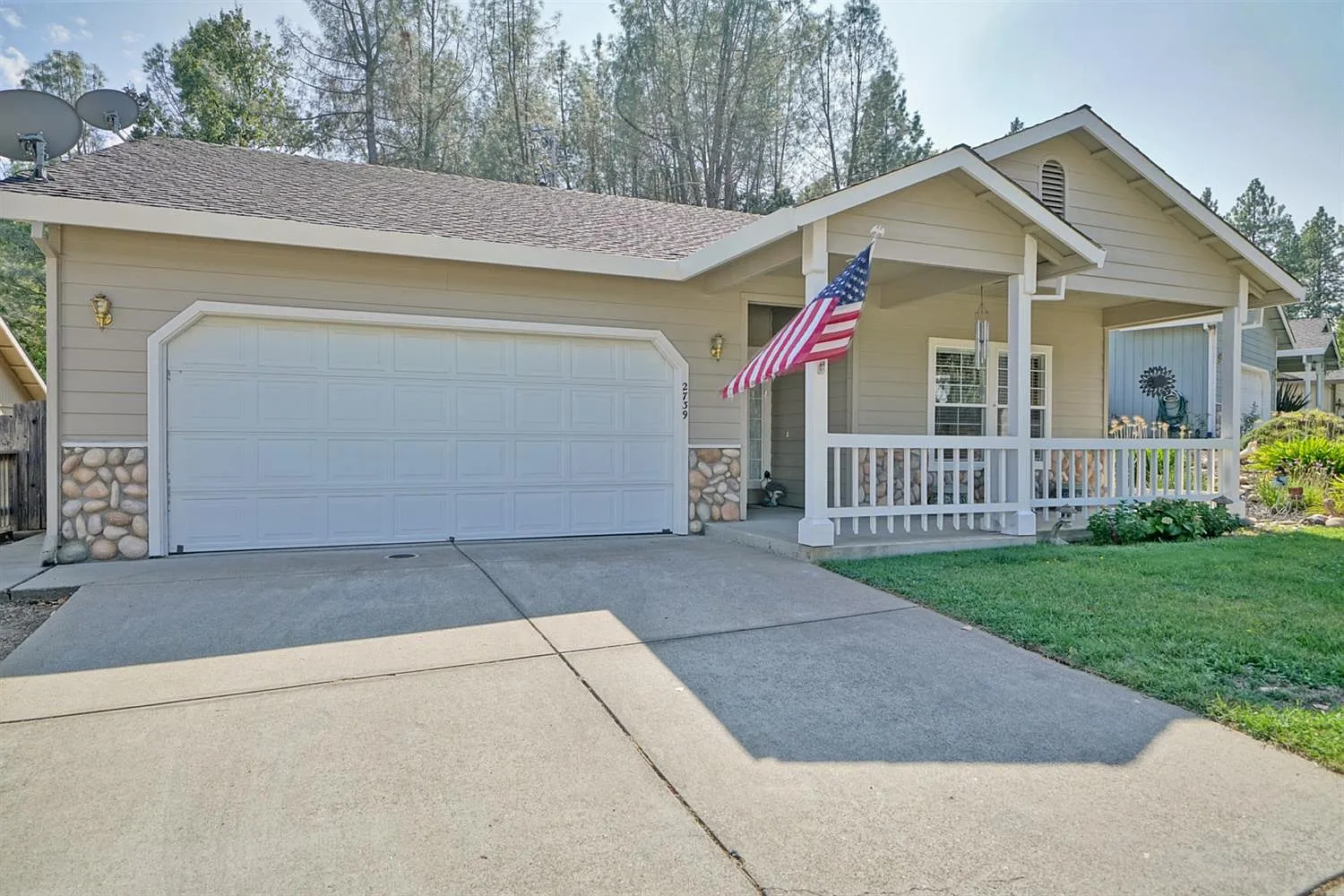 2739 Clay St photo 1