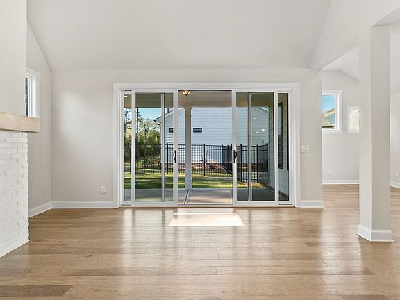 7th image of this home