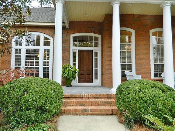 5th image of 2299 Cobb Dr