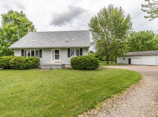 4814 N Michigan Rd, Dimondale, MI