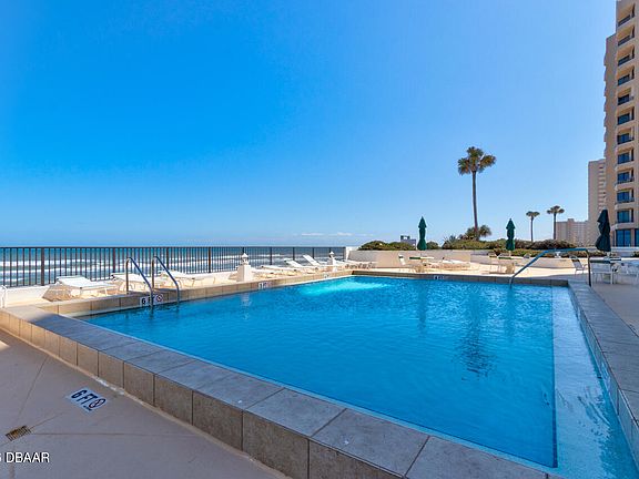 3rd image of 3013 Atlantic Ave #7050