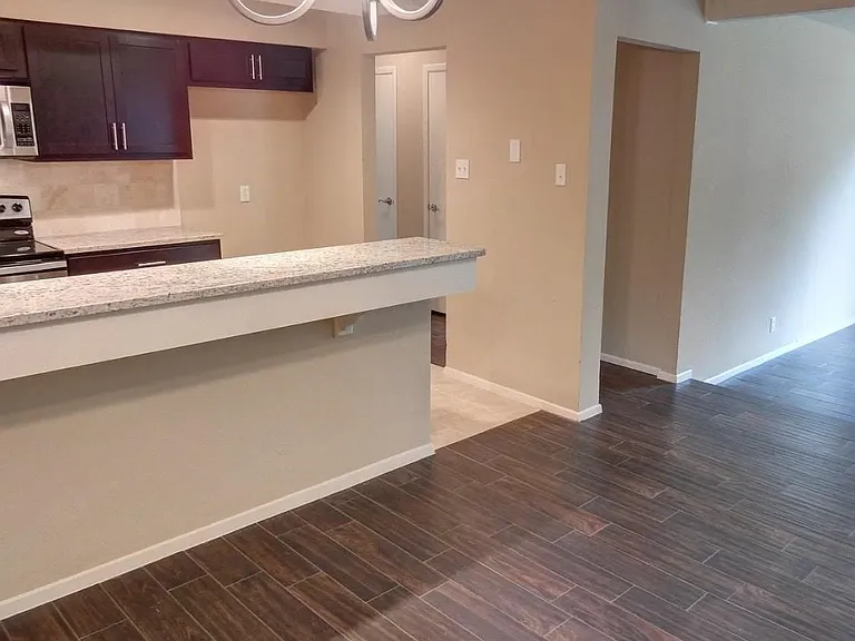 618 Billie Ruth Ln — Photo 17