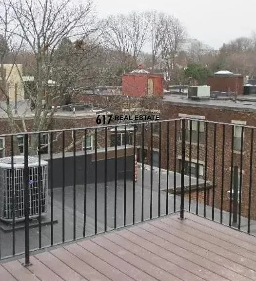 1203 Beacon St #5 — Photo 8