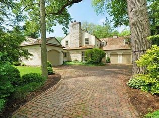 590 Sheridan Rd, Winnetka, IL 60093