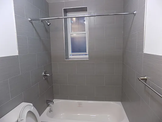 Rented by Blue Chip Real Estate Group LLC | media 17