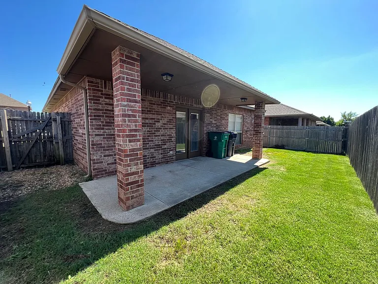 509 SW 124th Pl — Photo 28