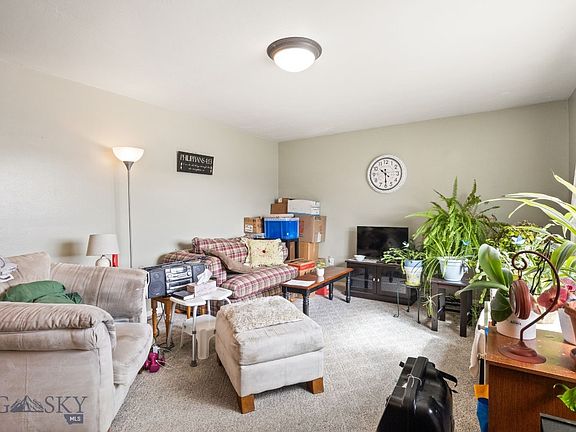 4th image of 805 Mantle Dr APT B