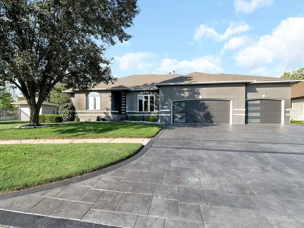 1755 E Tiara Pines St, Derby, KS 67037