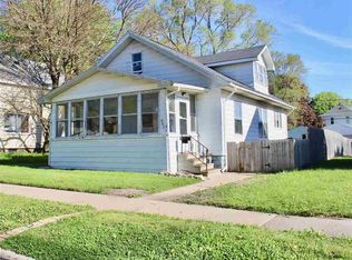 943 Riehl St, Waterloo, IA 50703