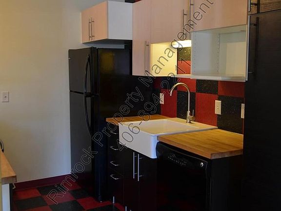 5th image of 2915 2nd Ave S #203