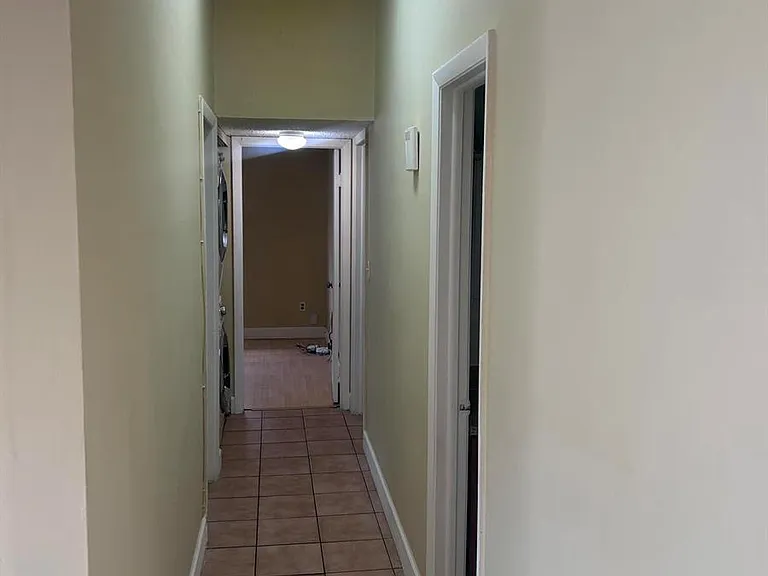 18310 Mediterranean Blvd #6-24 — Photo 8
