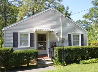 31 E Quinobequin Rd, Newton, MA 02468