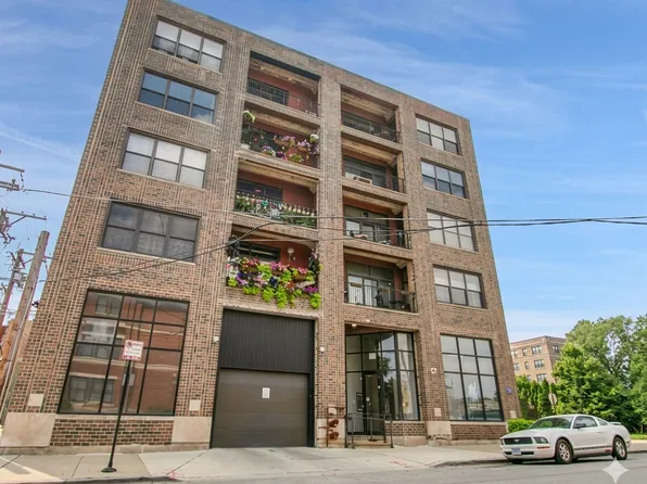 809 E 40th St Unit 4, Chicago, IL 60653