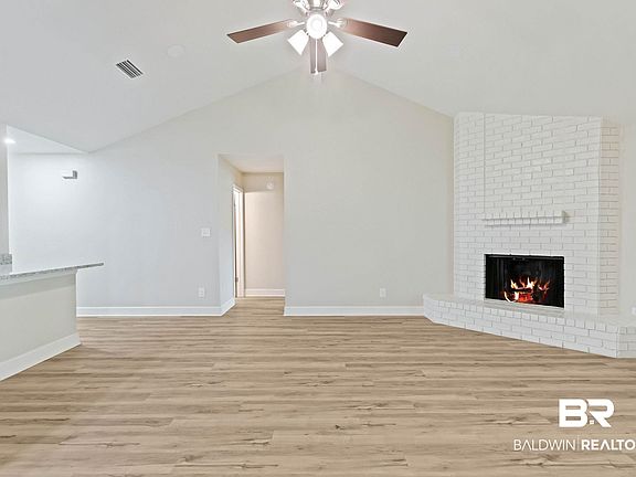 5th image of 119 Lake Forest Blvd