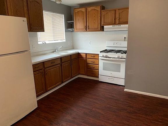 5th image of 11675 Petite Chalet Dr