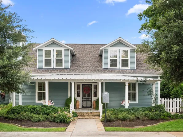 722 Jackson St, Columbus, TX 78934