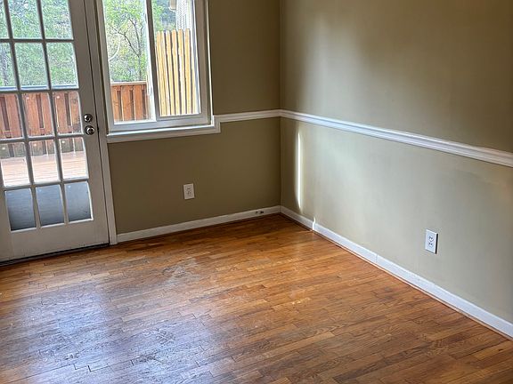4th image of 1616 Briarcliff Rd NE APT 5