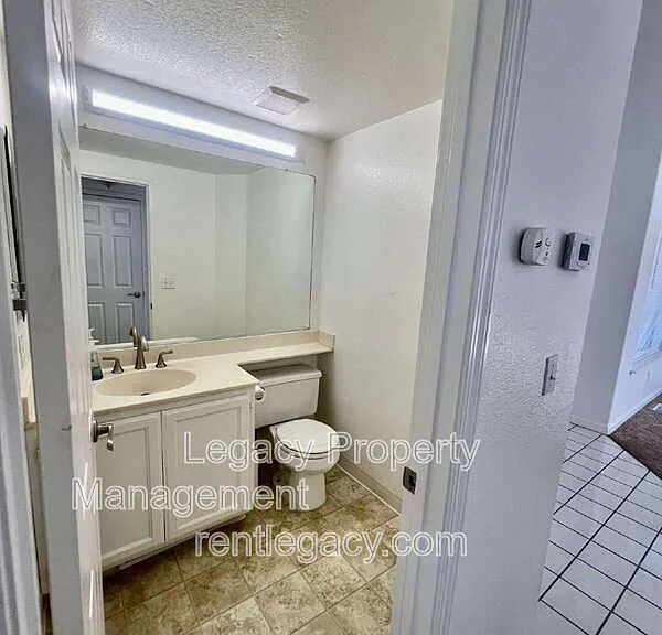 2750 Parkview Ter — Photo 8