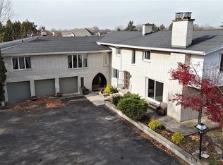 7288 Shawnee Rd, North Tonawanda, NY 14120