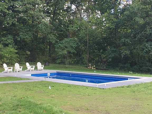 3rd image of 15473 Heron Woods Ln