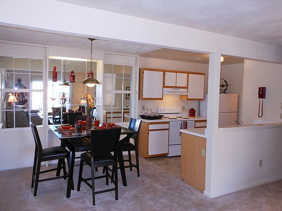 5th image of 3501 Chimney Hill Ct APT 103