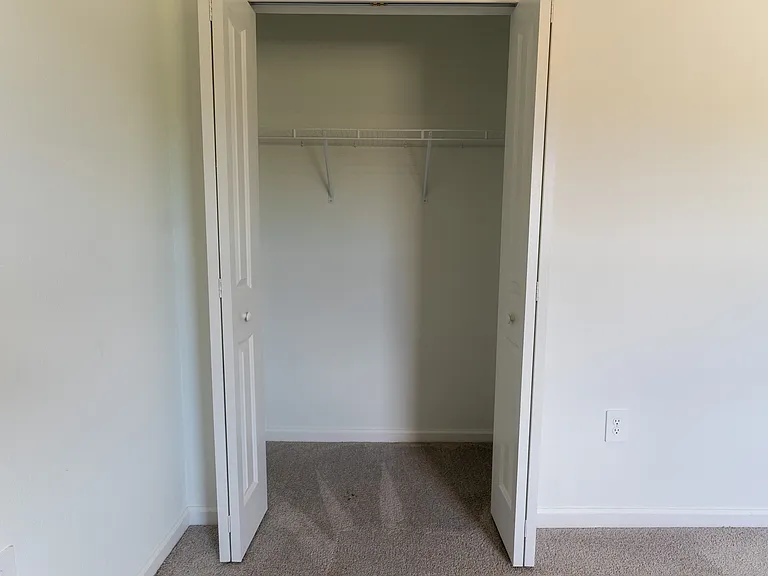 8414 SW 41st Cir — Photo 48