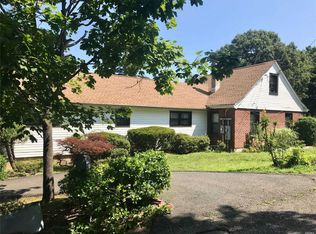 23 Southold Rd, Sound beach, NY 11789