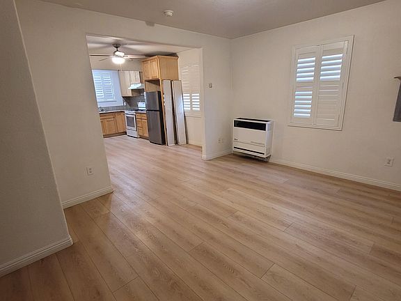 4th image of 424 Bay St