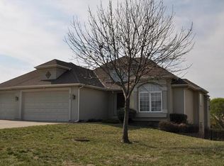 516 SW Shorthorn Rd, Grain Valley, MO 64029