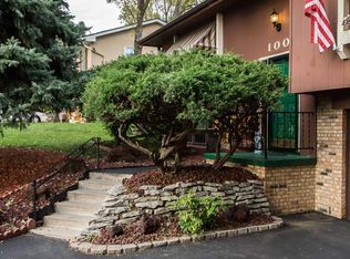 1005 S Harrison St, Papillion, NE 68046