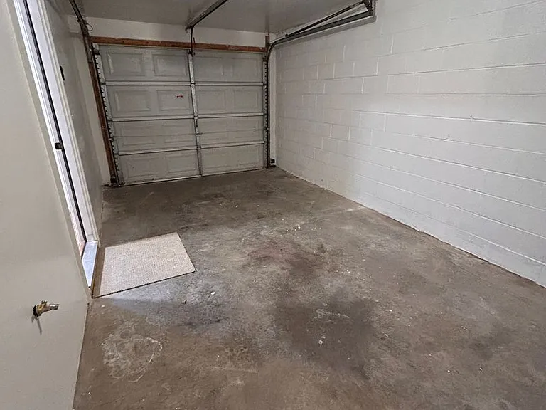 435 Crosswinds Dr — Photo 21