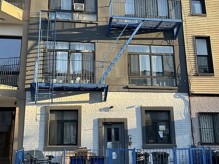 110 Cooper St #3A — Photo 10