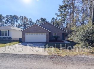 8542 Maple St, Jacksonville, FL 32244