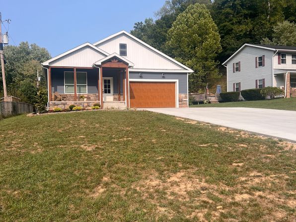 31 Private Road 700