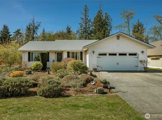 8209 Comox Rd, Blaine, WA 98230
