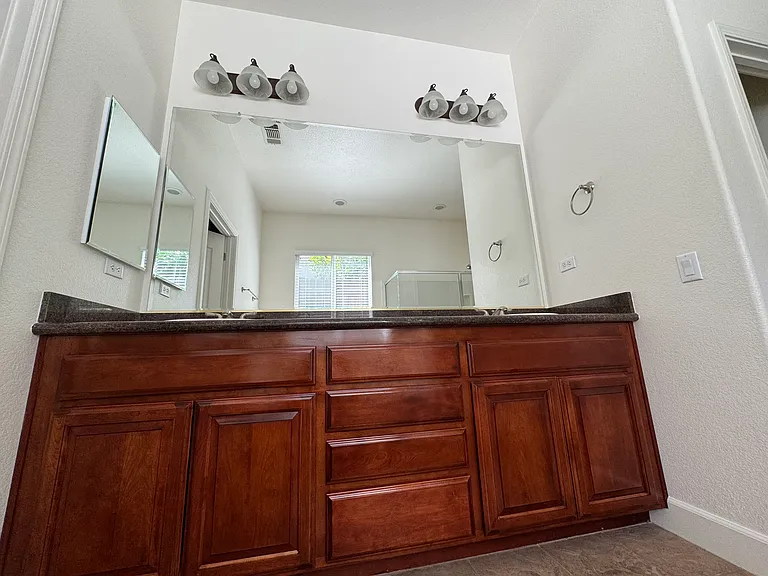 7729 Briarberry Way — Photo 25