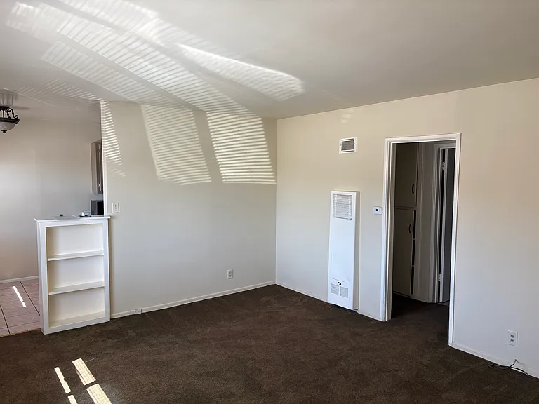 5506 W Adams Blvd #4 — Photo 11