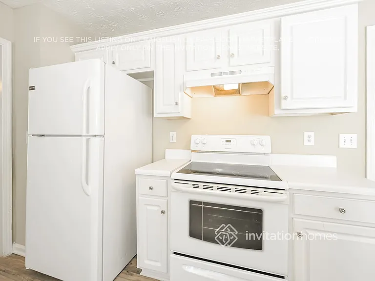 1661 Hampton Walk Dr — Photo 7