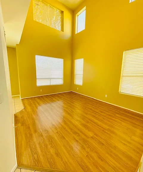 1802 S 114th Dr — Photo 13