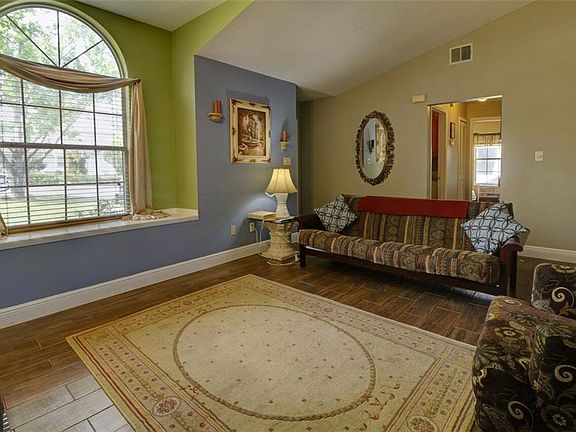 3rd image of 7655 Pacific Heights Cir