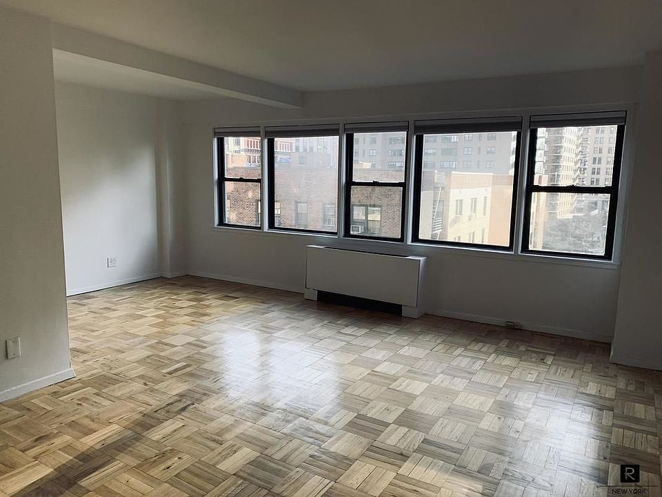 1st image of 55 E 9th St APT 8g